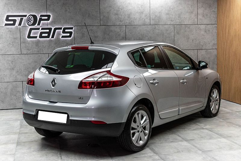 Renault Mégane 1.6dCi LIMITED*2xKOLA*KLIMA*ČR - fotka 7 z 40