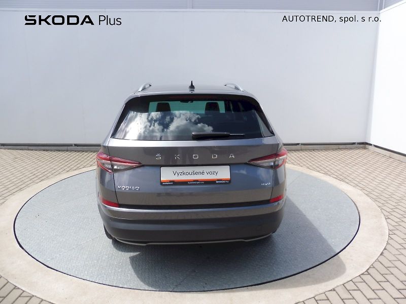 Škoda Kodiaq (2021) Style 2,0 TDI 110kW DSG 4x4 - fotka 27 z 30