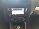 Volkswagen Jetta 1.2 TSI DigiKlima 33000km!! - náhled 10
