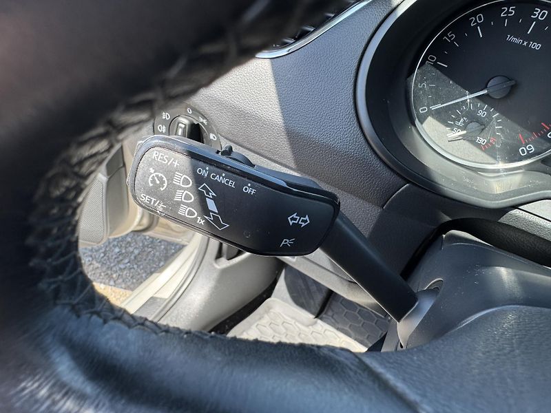 Škoda Octavia 1.6TDi,klima,nové v ČR - fotka 35 z 37