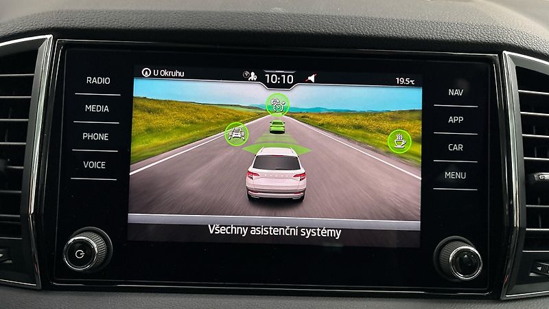 Škoda Karoq 2.0 TDI DSG Style - fotka 26 z 28