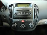 Kia Ceed (2009) 1.4i, ČR, AC - náhled 13