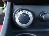 Dacia Duster 1,6 i,16V,77kW,1majČR,4x4 - náhled 14