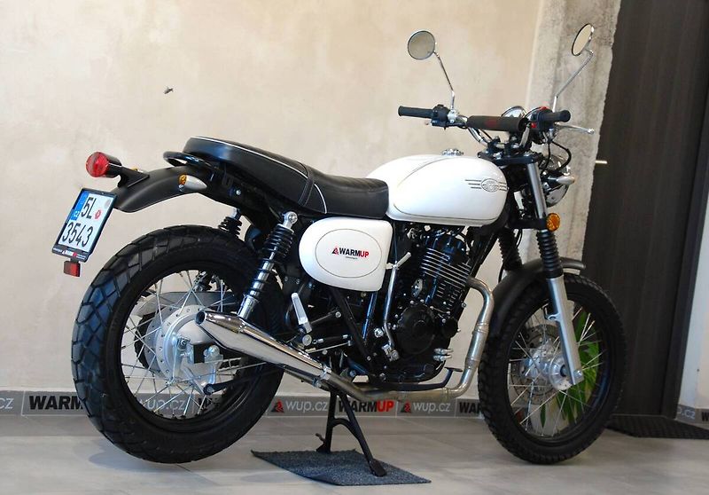 Jawa 350 OHC (2021) Scrambler - stroj od nás, serv - fotka 3 z 20
