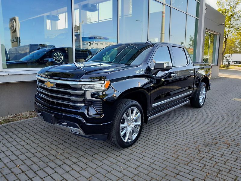 Chevrolet Silverado (2025) 6,2 V8 LPG  High Country  - fotka 2 z 52