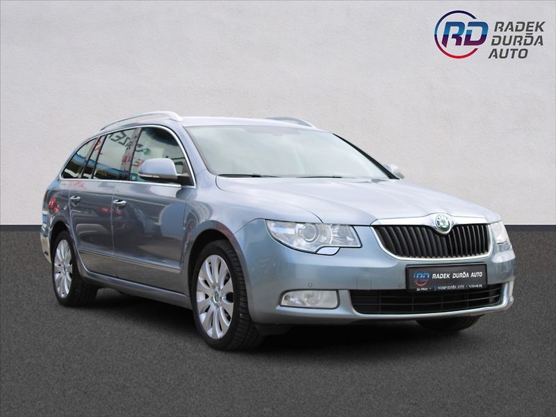 Škoda Superb 2,0 TDI  ČR,AUTOMAT,ELEGANCE - fotka 3 z 29