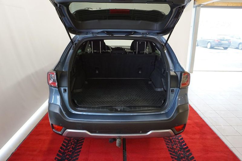 Subaru Outback 2.5i 4WD Active + tažné - fotka 12 z 13