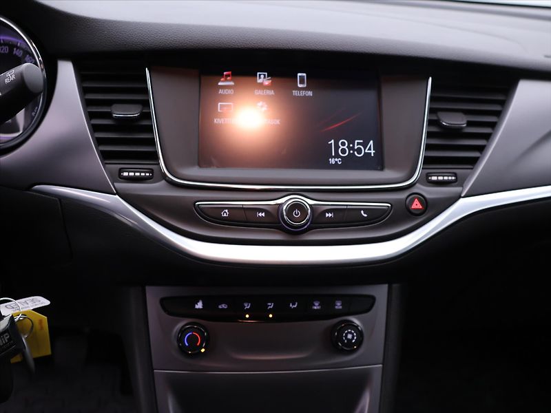 Opel Astra 1,0 T 77kW CZ Klima Serv.Kniha - fotka 20 z 31