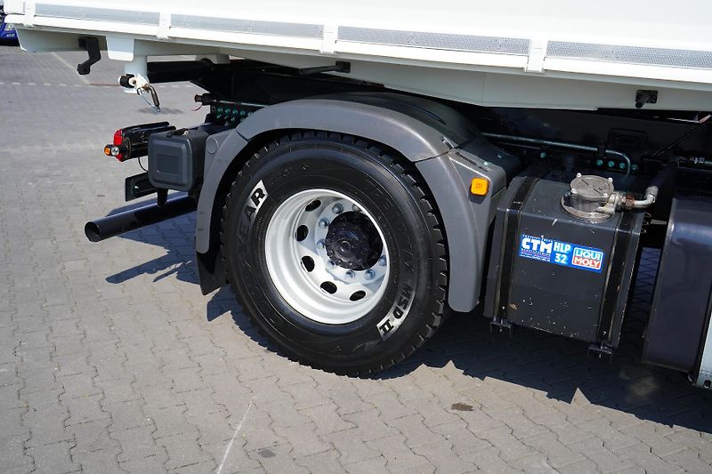MAN TGS (2015) 18.480 / E 6 / 4 X 4 / WYWROTK - fotka 33 z 56