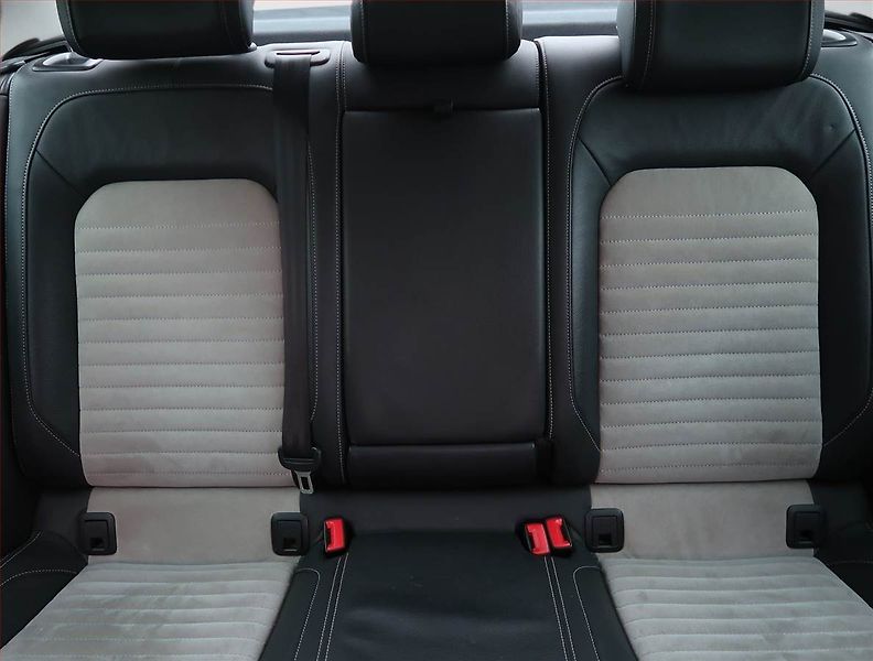 Volkswagen Passat (2016) Highline 2.0 TDI, Automat - fotka 10 z 21