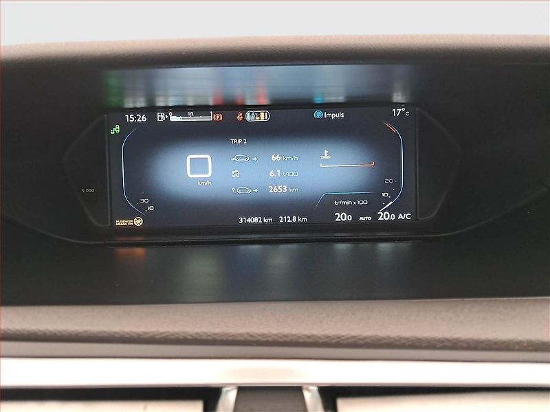 Citroën C4 Picasso (2014) 2.0 HDI, Tempomat - fotka 11 z 17