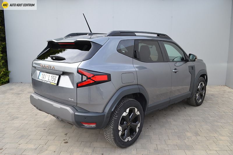 Dacia Duster EXTREME TCE 130 4x4 - fotka 5 z 55