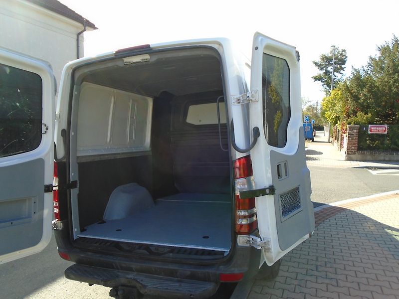 Mercedes-Benz Sprinter (2016) 2.2 CDi 313 L2 6 míst - fotka 14 z 29