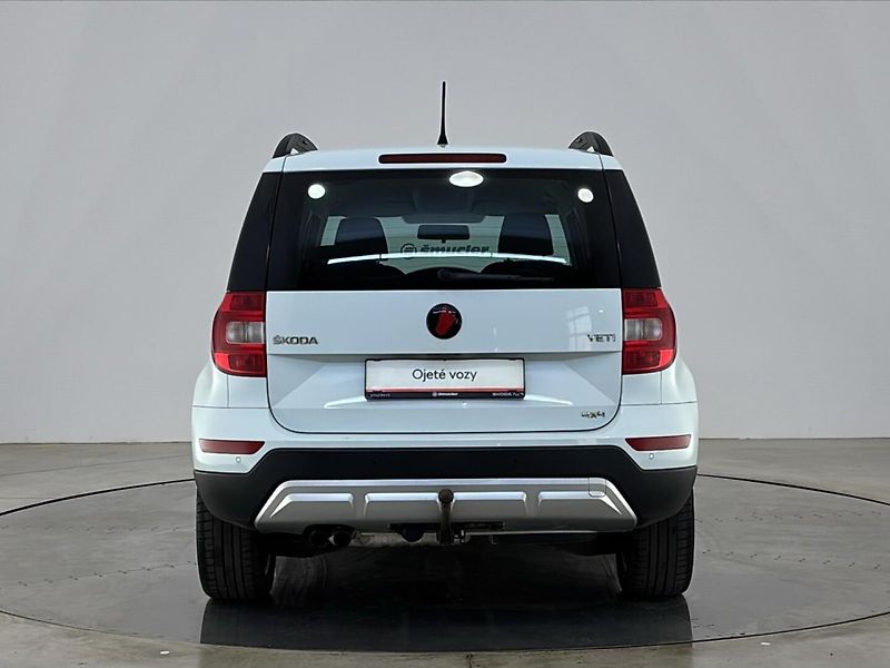 Škoda Yeti Outdoor Active 4x4 - fotka 17 z 26