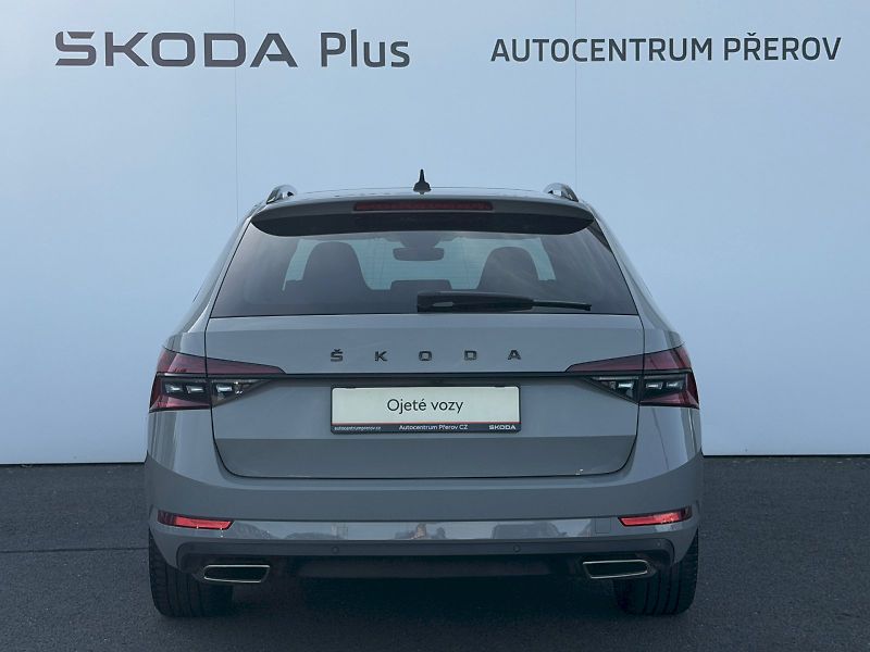 Škoda Superb (2022) 2.0 TSI 206kW SportLine 4x4 DS - fotka 32 z 35