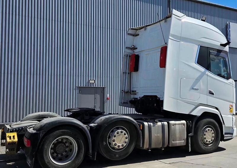 DAF XG (2023) 530 6x2 tahač 78t ADR - fotka 3 z 14