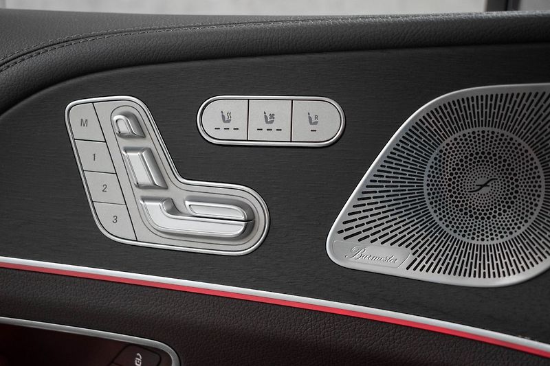 Mercedes-Benz GLS 400d AMG*TAŽNÉ*7.MÍST*DPH*ČR* - fotka 19 z 46