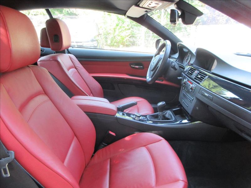 BMW Řada 3 325i 160Kw, Navi, 97 tis. Km. - fotka 23 z 42