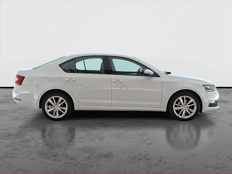 Škoda Octavia (2019) 1.4 TSI, Serv.kniha, Tempomat - fotka 6 z 18