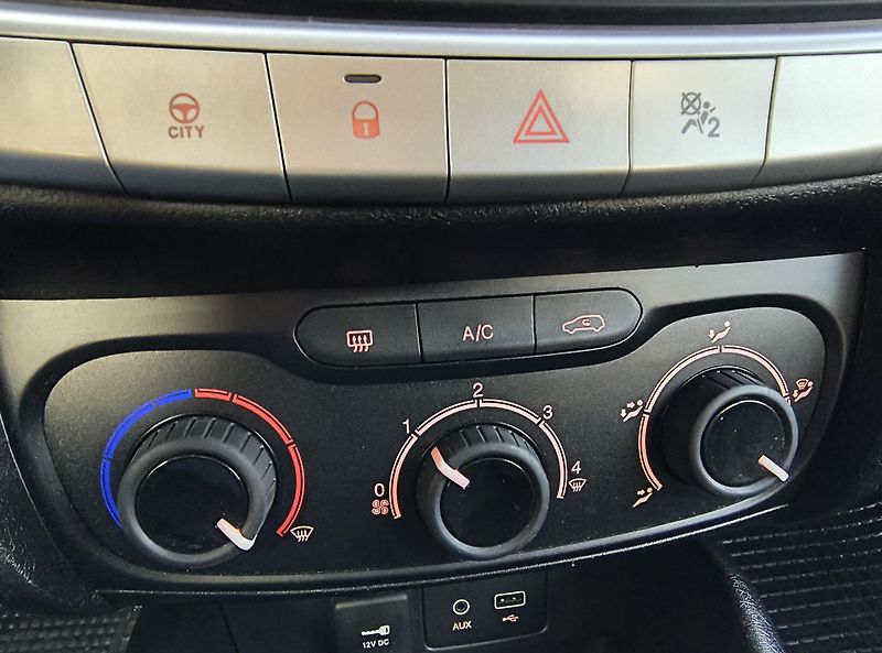 Fiat Tipo (2018) II 1.4 EASY/AC/TEMPOMAT/PDC/PC - fotka 40 z 49