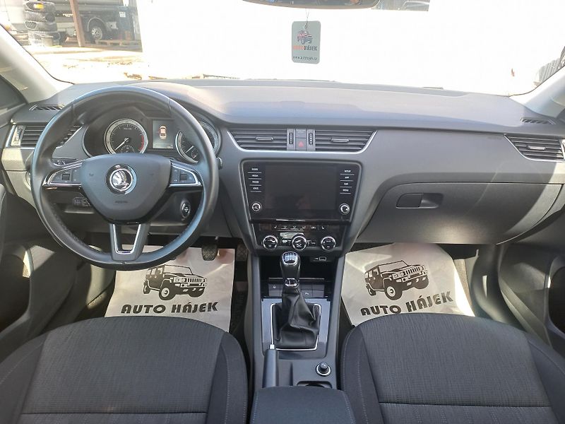 Škoda Octavia (2019) 1.5TSi 110kW ČR DPH - fotka 9 z 20