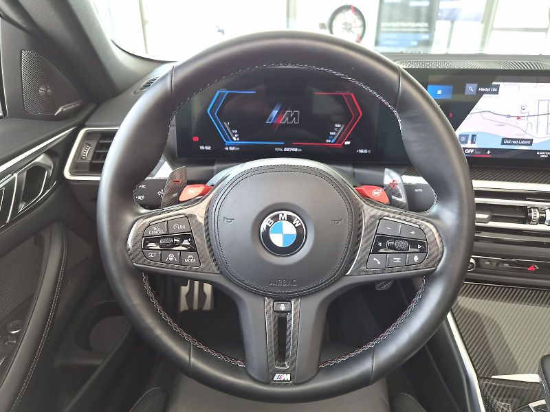 BMW M4 Competiton M xDrive - fotka 19 z 32