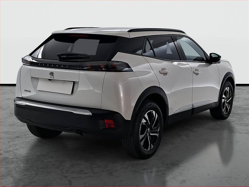 Peugeot 2008 (2023) Allure 1.2 PureTech - fotka 5 z 16