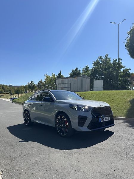 BMW X2 (2025) 5L Záruka, Servis zdarma - fotka 3 z 33