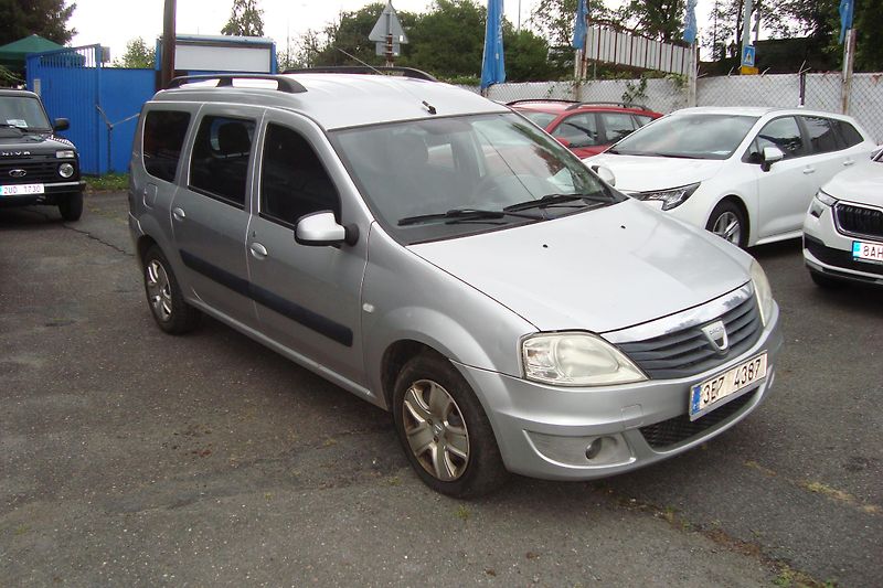 Dacia Logan (2009) 1.5 DCi - fotka 1 z 44