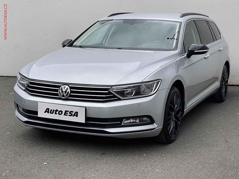 Volkswagen Passat (2017) 1.4 TSi, Comfortline, Webasto - fotka 3 z 17