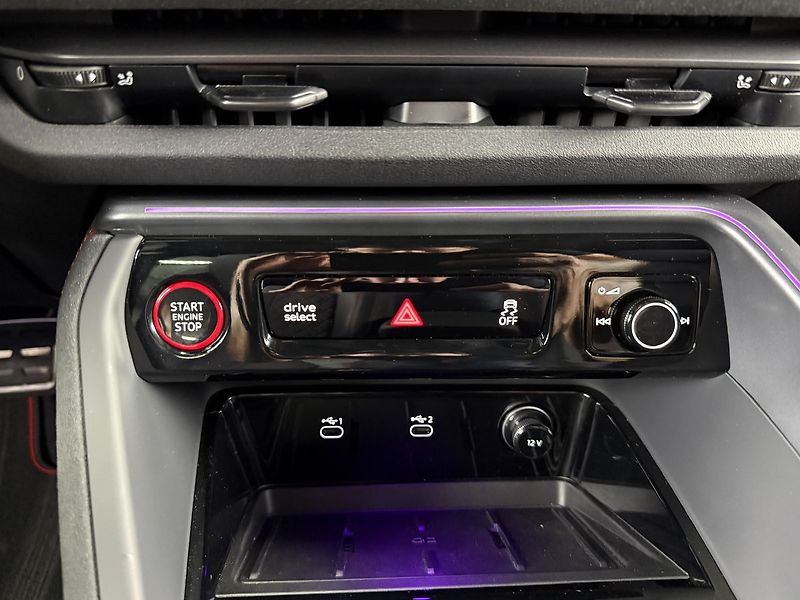 Audi Q5 2.0TDI 150KW QUATTRO S-LINE, M - fotka 20 z 28