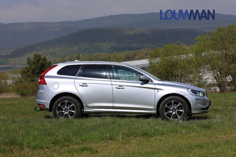 Volvo XC60 2.0 D4 Ocean Race - fotka 26 z 26