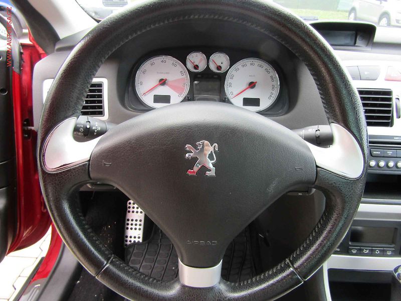 Peugeot 307 (2007) 2.0i, servis.kniha, AT - fotka 15 z 15