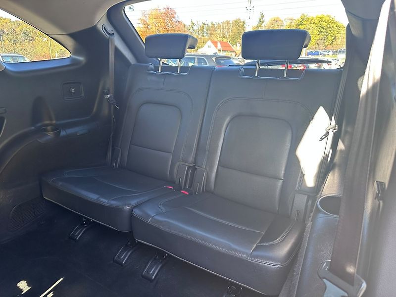 Hyundai ix55 3.0CRDi V6 4x4/7-míst/Výhřev - fotka 16 z 39