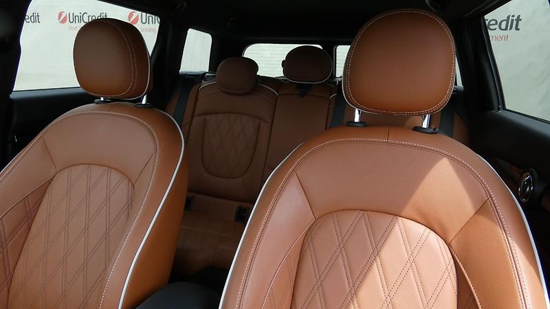 Mini Clubman JCW ALL4 Aut. - fotka 7 z 27