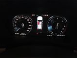 Volvo V90 (2016) D5 AWD, 4X4, Automat - náhled 11