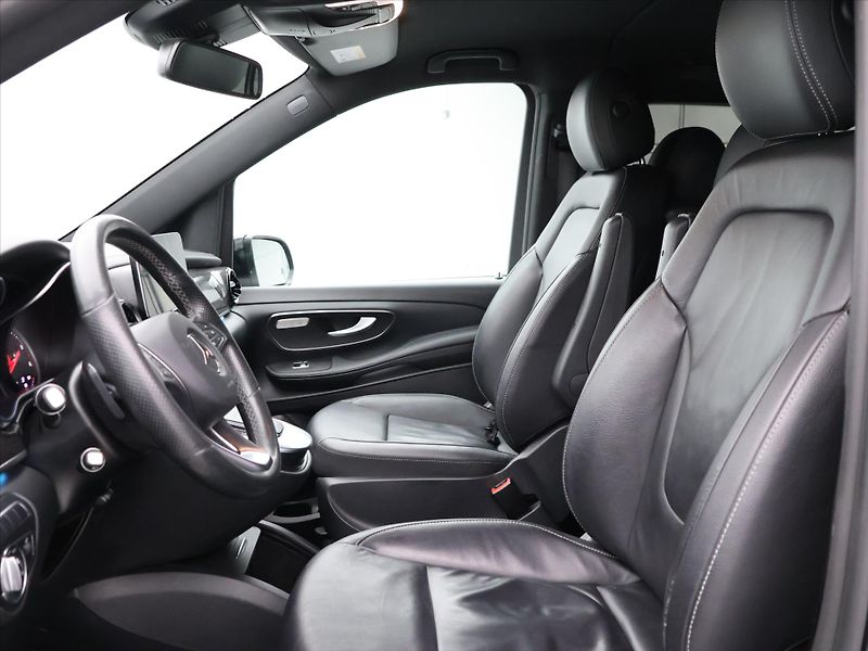 Mercedes-Benz Třídy V 2,0 250d XL 140kW Aut. DPH - fotka 12 z 41
