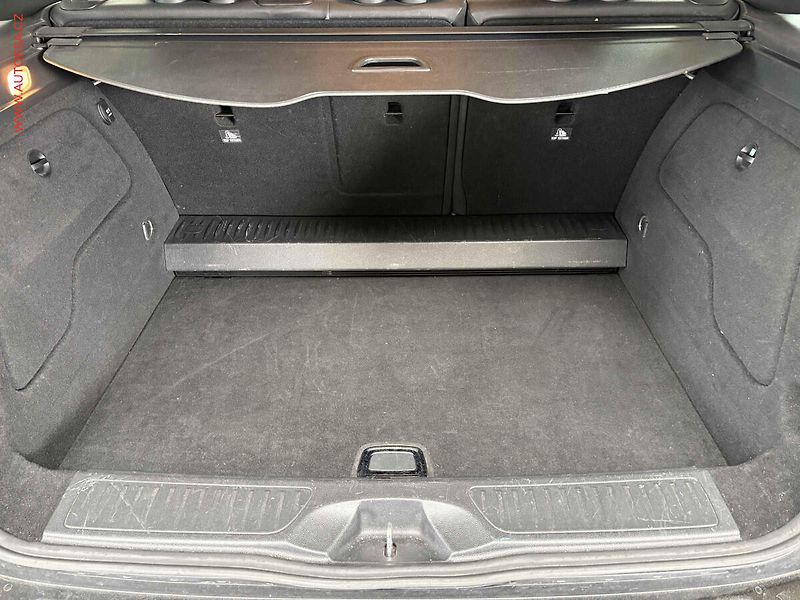 Mercedes-Benz Třídy B (2016) 2.2 CDi B200, AT, LED, navi - fotka 7 z 16