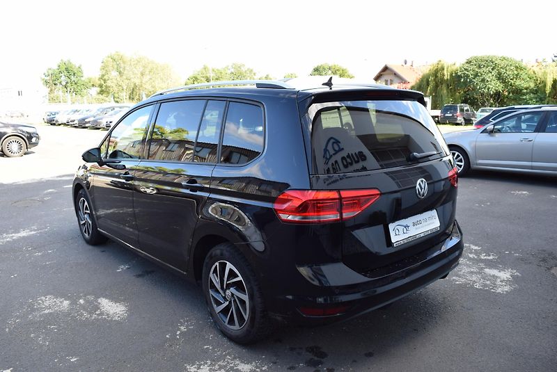 Volkswagen Touran (2018) 1.5TSI 110kw ED. JOIN LED NAVI - fotka 11 z 44