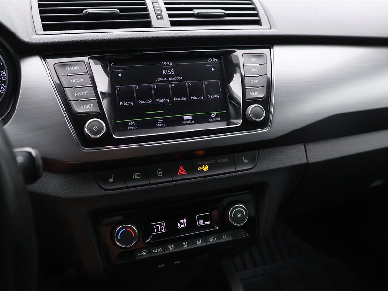 Škoda Fabia 1.2 TSI 81kW Style CZ 1.Maj. - fotka 18 z 29