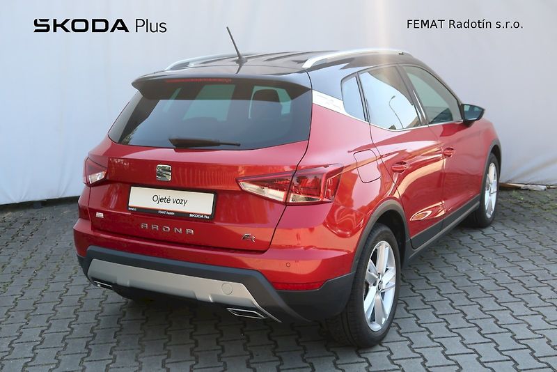 Seat Arona (2019) FR 1.0 TSI 85 kW DSG - fotka 2 z 32