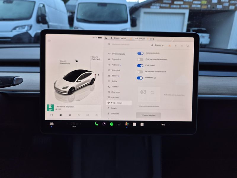 Tesla Model 3 LONG RANGE DUAL MOTOR TZ  95% - fotka 28 z 48