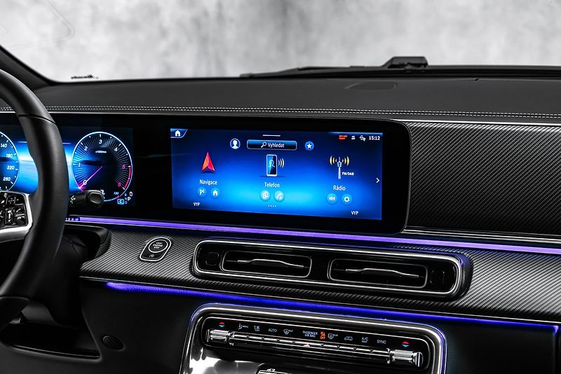 Mercedes-Benz Třídy V 300d 4M Exclusive AMG Long - fotka 17 z 26