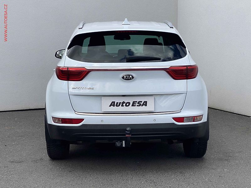 Kia Sportage (2017) 1.6 GDi, ČR, Active, navi - fotka 5 z 18