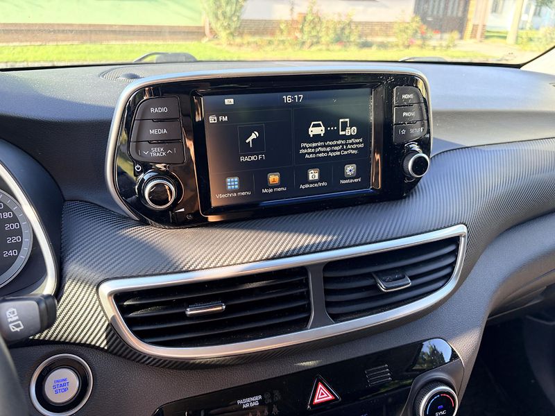 Hyundai Tucson 1.6T-GDi 130kW 4x4 IceBreaker - fotka 21 z 43