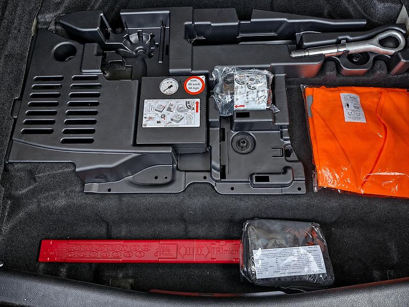 Mercedes-Benz CLA (2021) 200, 120 kW, Progress,ČR, DPH - fotka 32 z 32