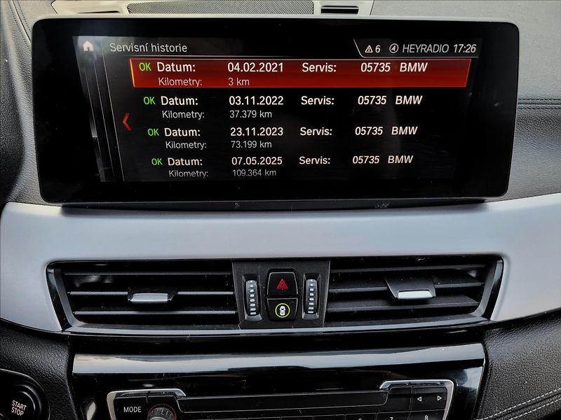 BMW X2 xDrive25e,4x4,navi,kůže - fotka 27 z 50