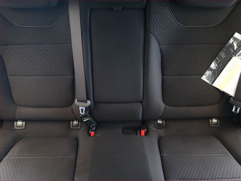 Hyundai i30 (2019) N-Line 1.4 T-GDI, Serv.kniha - fotka 10 z 15