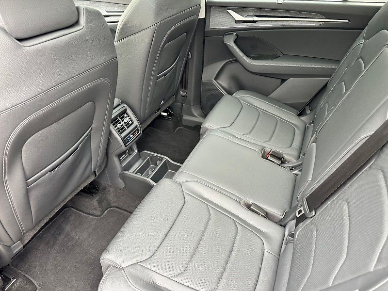 Škoda Kodiaq (2024) 2.0 TDI 142 kW Exclusive Selec - fotka 24 z 30