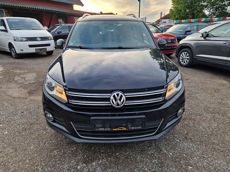 Volkswagen Tiguan 2,0TDI 4x4 LIFE NAVI TZ - fotka 2 z 19